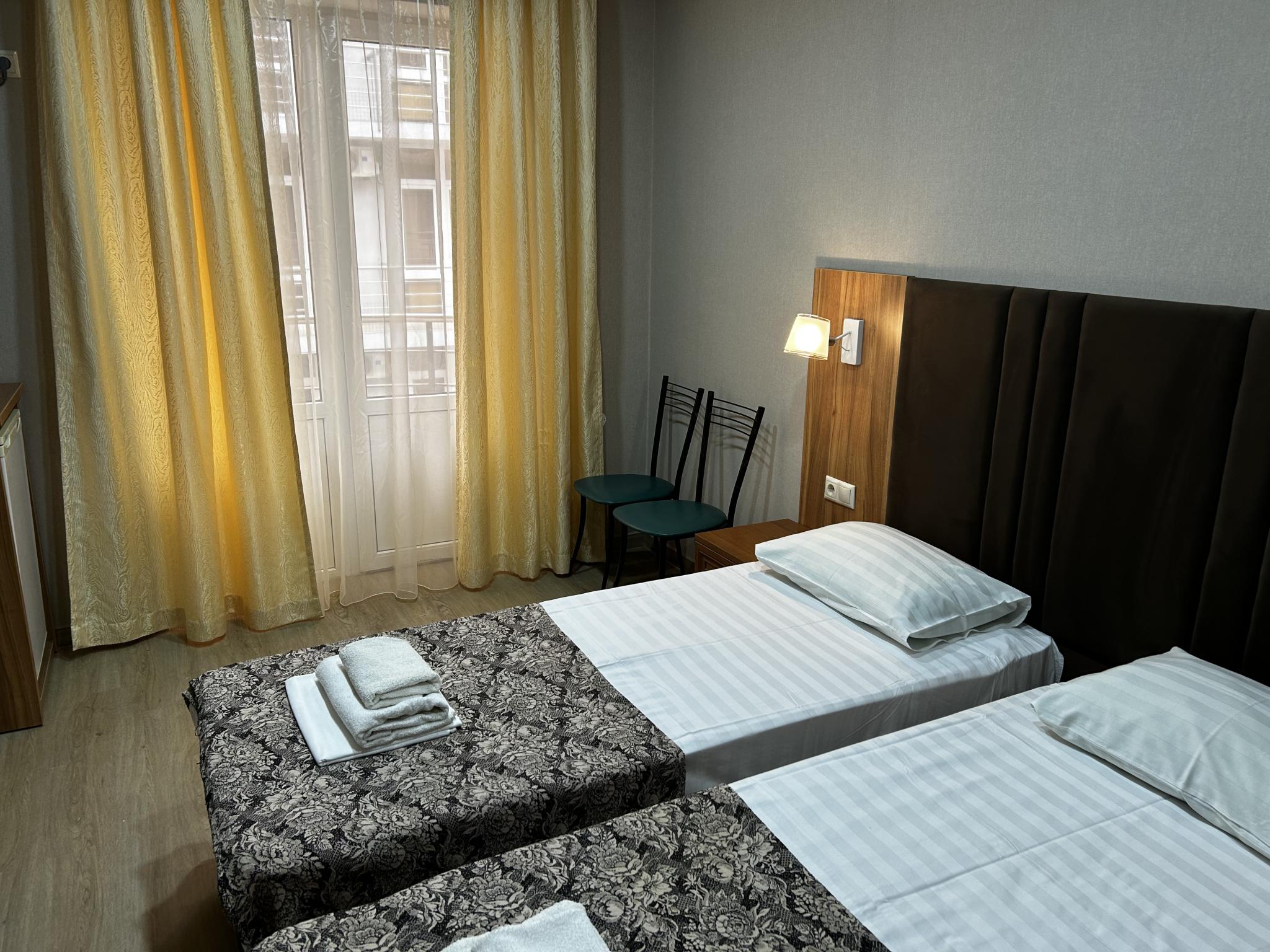 Фото отеля 2