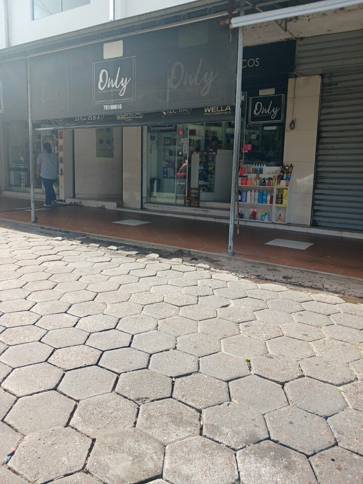 Perfume and cosmetics shop Perfumeria Only Scz, Santa Cruz de la Sierra, photo