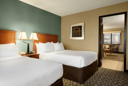 Гостиница Holiday Inn & Suites Duluth Downtown, an Ihg Hotel в Дулуте