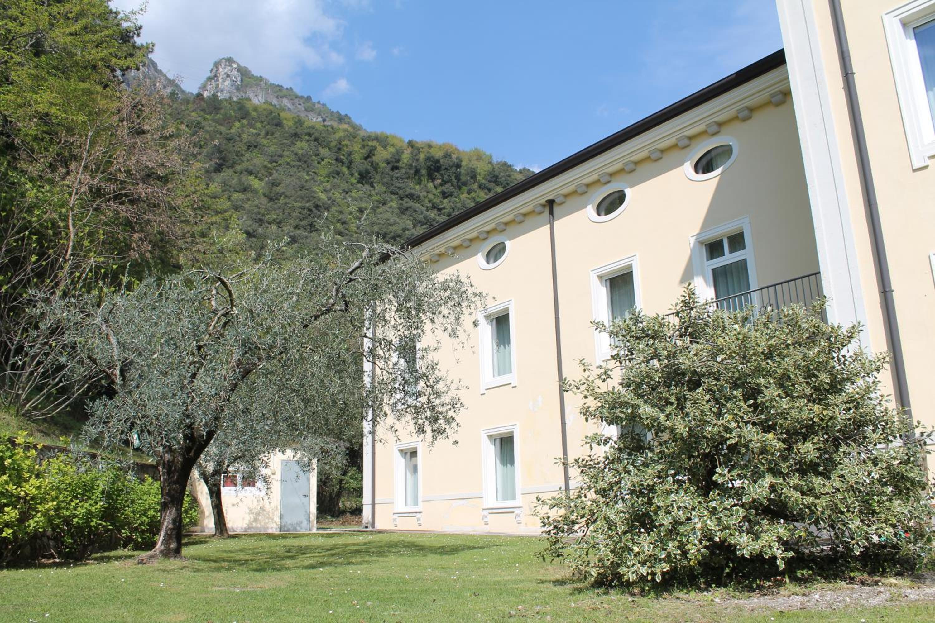 Фото Aparthotel Englovacanze