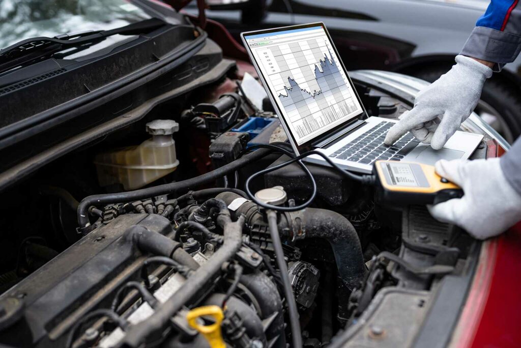 Truck Engine Diagnostic and Maintenance