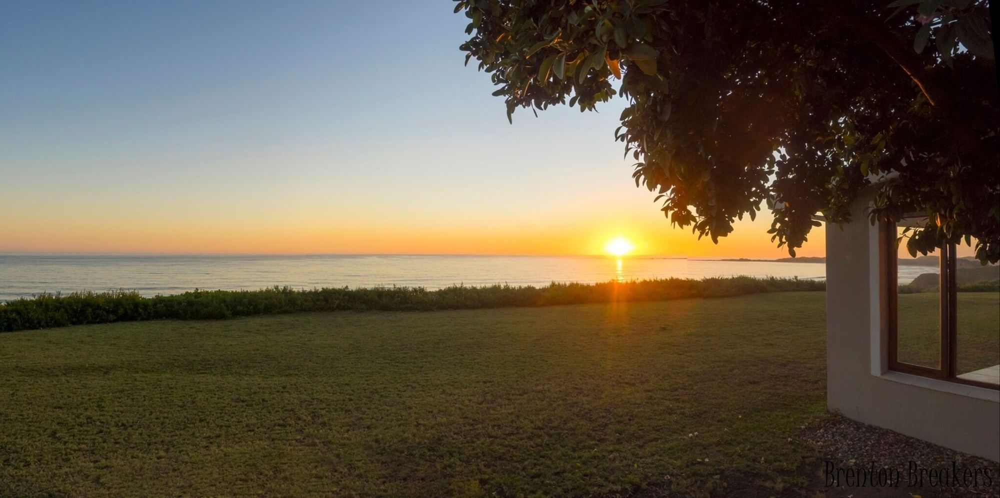 Фото Brenton Breakers