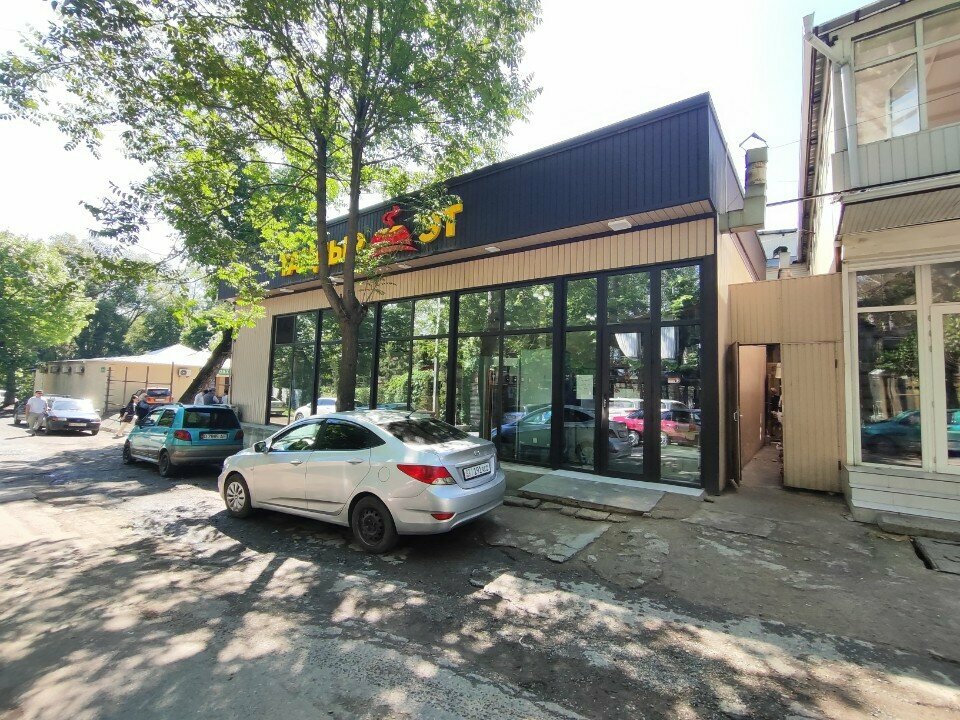 Cafe Tandoor Et, Osh, photo