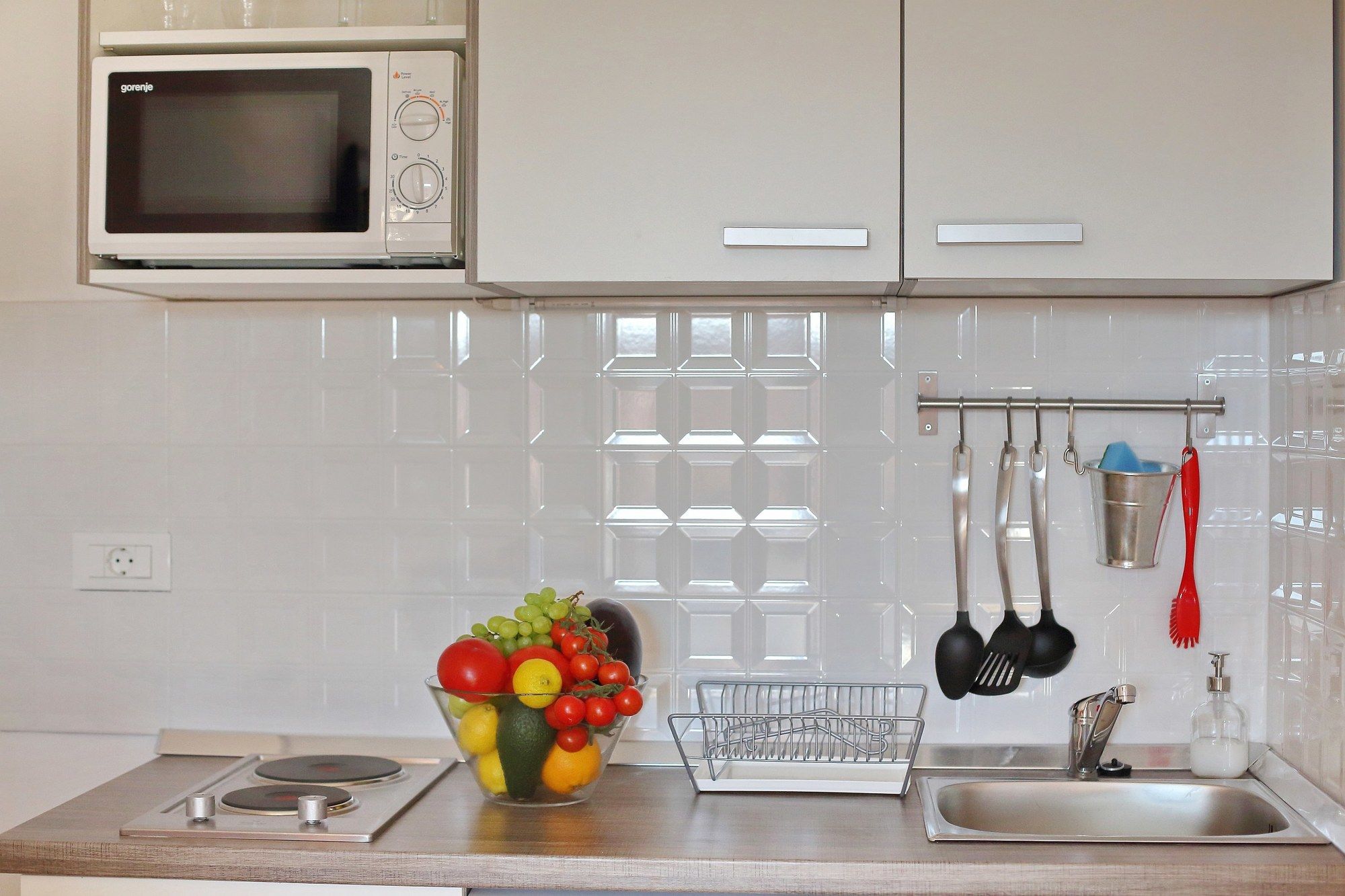 Фото Guverna New City Accommodation