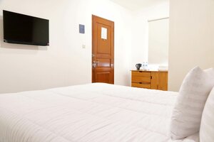 Newton Residence (Jalan Petojo Utara VII 8,Gajah Mada Gambir,Jakarta 10130,), hotel