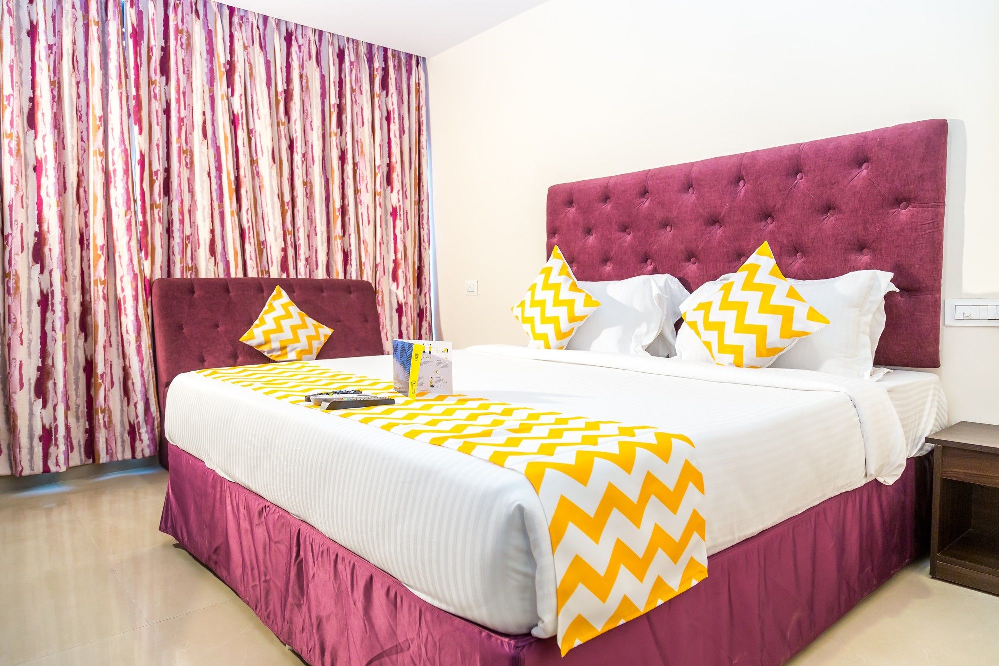 Фото Fabhotel Astra Suites Hsr Layout