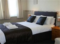 Фото The Chesterfield Guest House