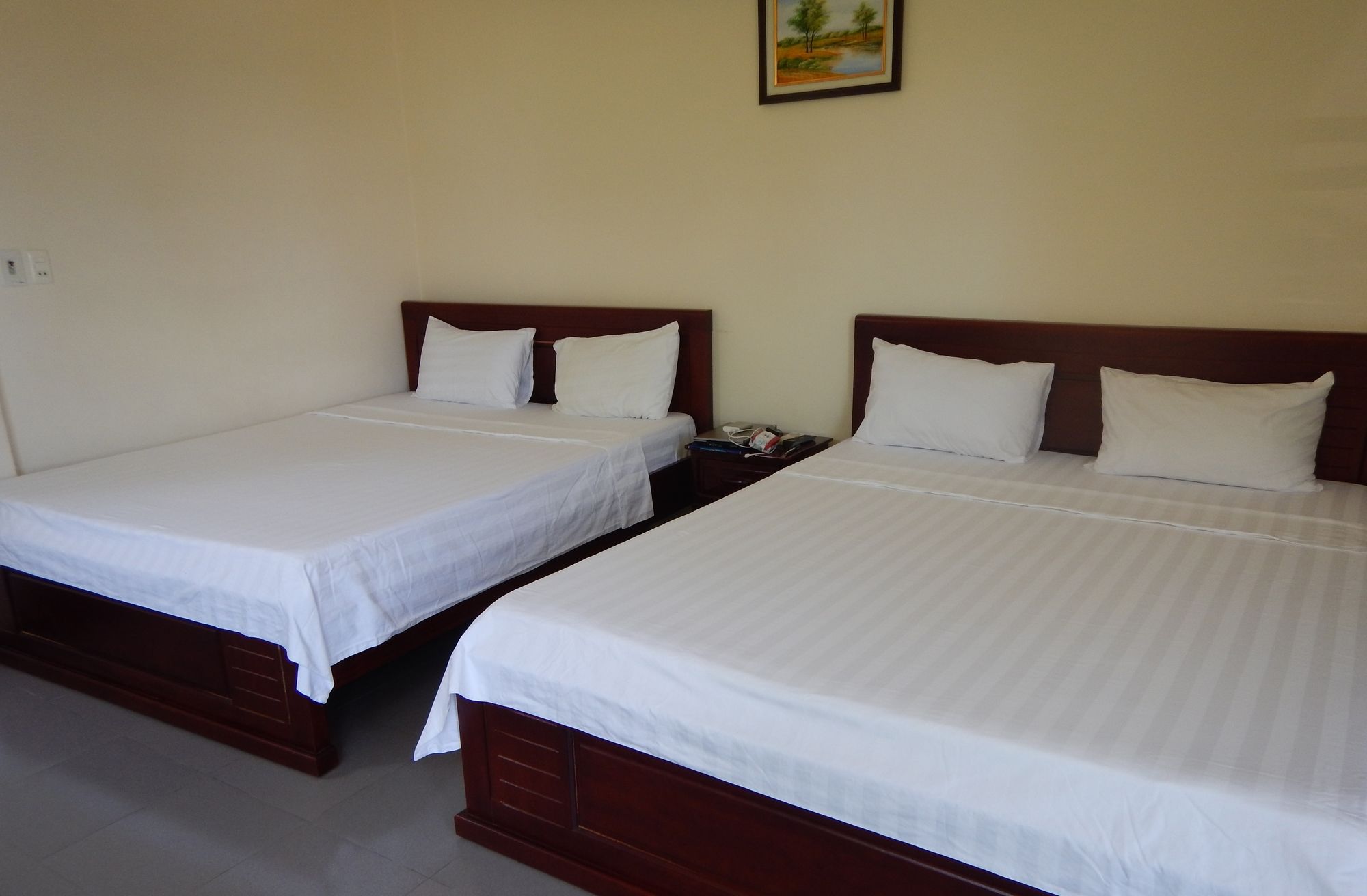 Фото Nam Long Hotel