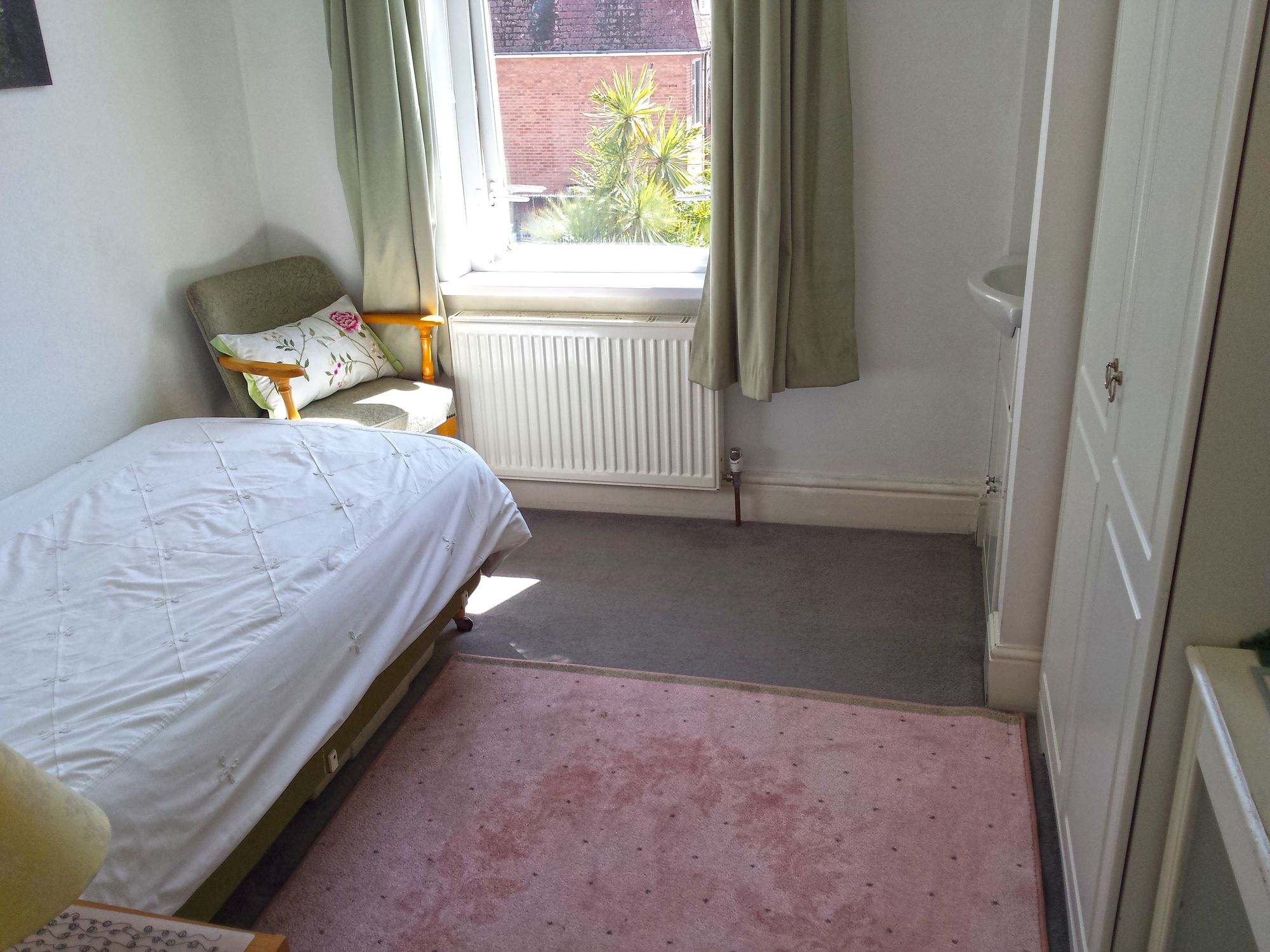 Фото The Ravensbourne Hotel