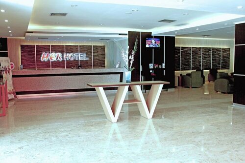 Гостиница Her Hotel & Trade Centre Balikpapan в Баликпапане