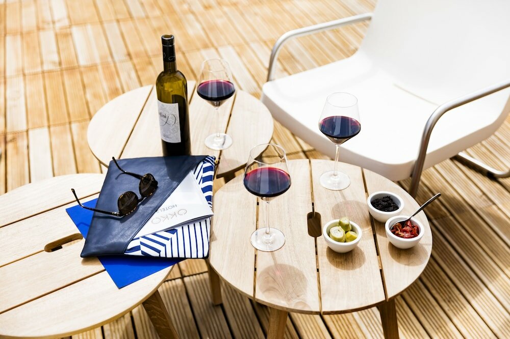 Фото Okko Hotels Paris Rueil-Malmaison