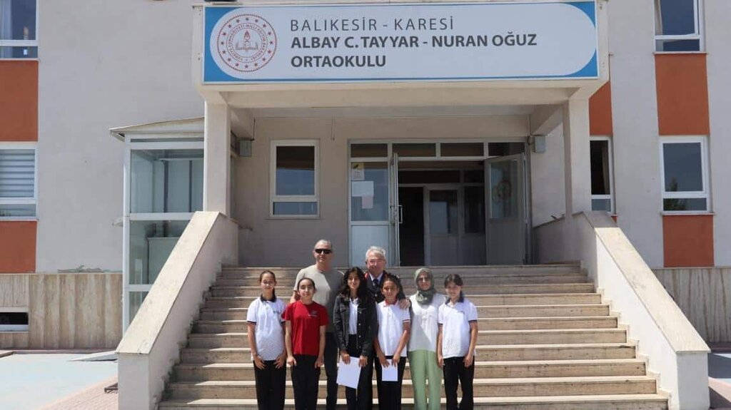 School Colonel Cafer Tayyar Nuran Oguz Middle School, Balikesir, photo