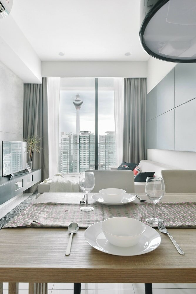 Фото Robertson Premier Suites by Subhome