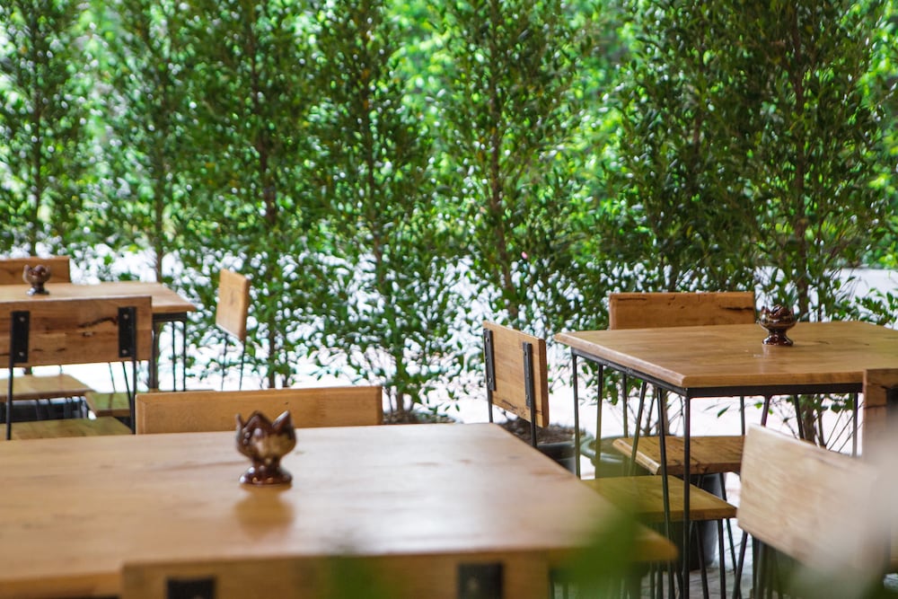 Фото Sillemon Garden Hotel