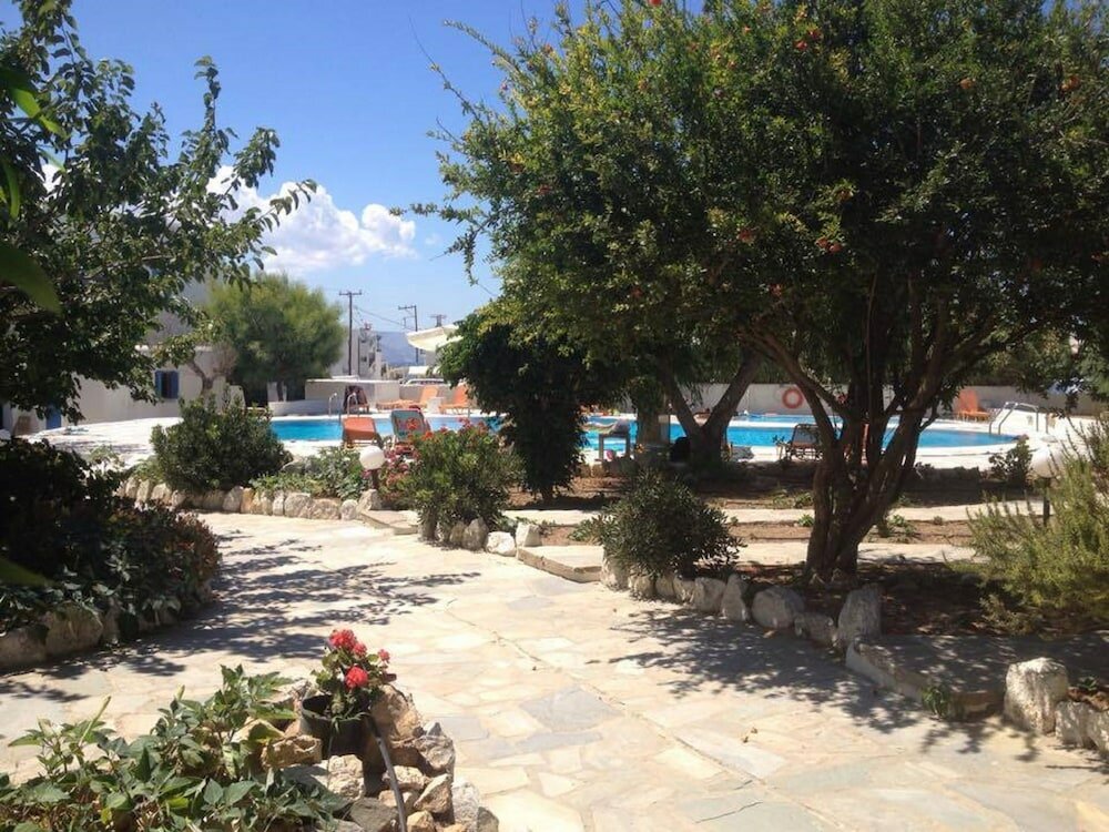 Фото Naxian Queen Luxury Villas & Suites