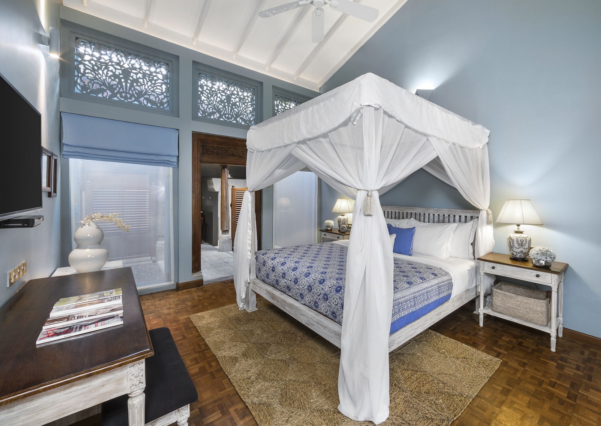 Фото Maniumpathy