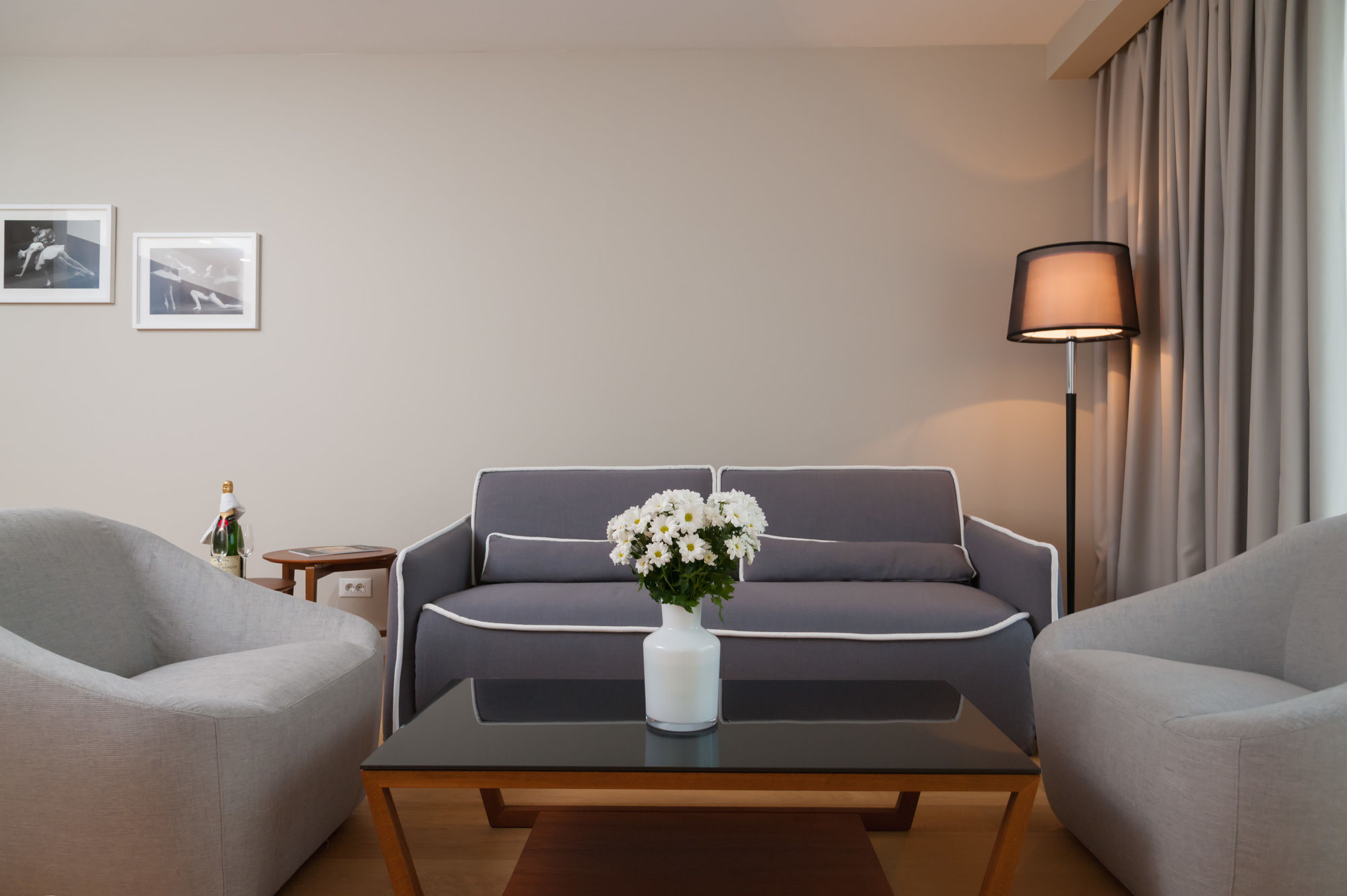 Фото Residence by Vestibul Palace