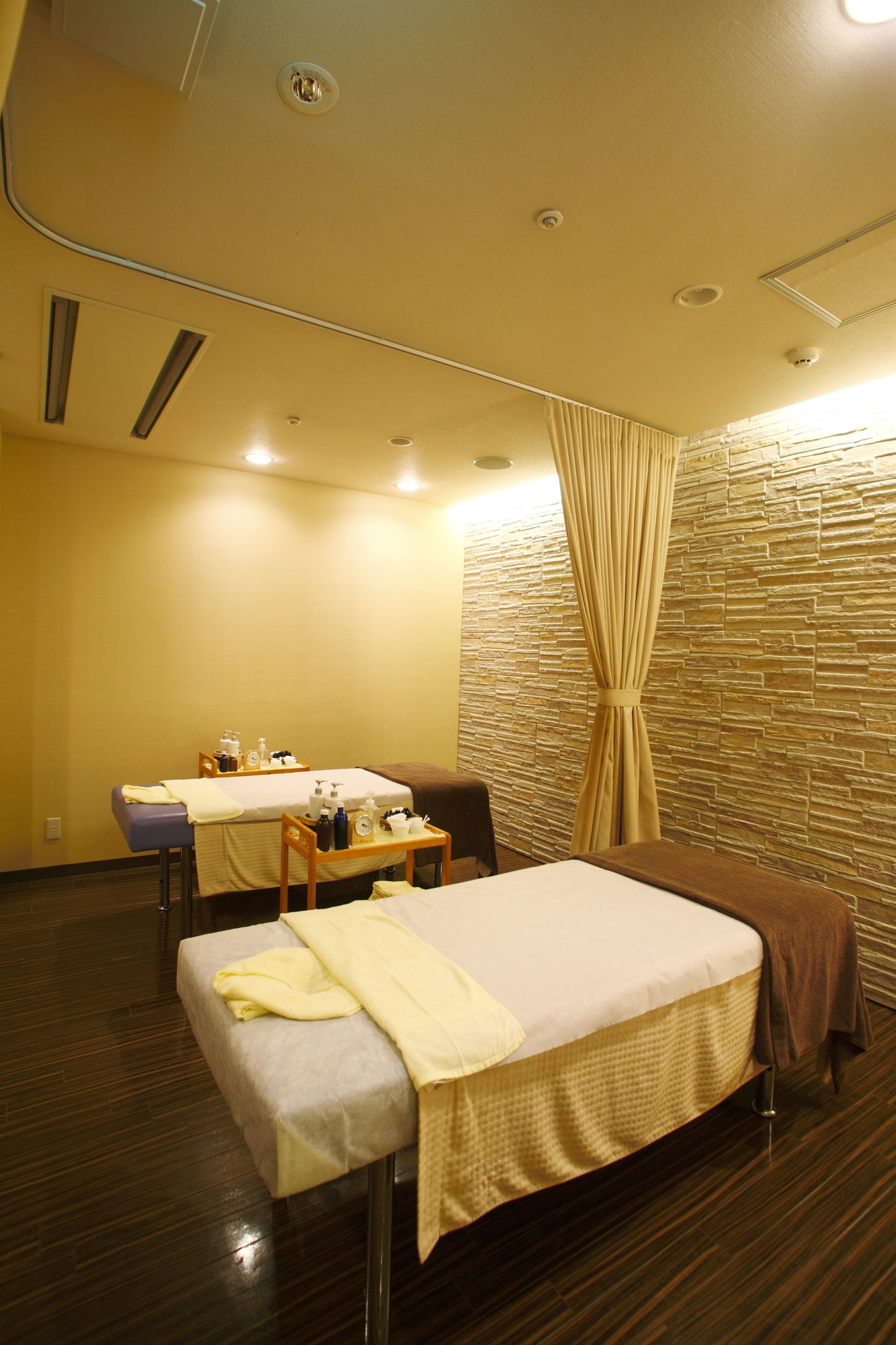 Фото Noboribetsu Grand Hotel