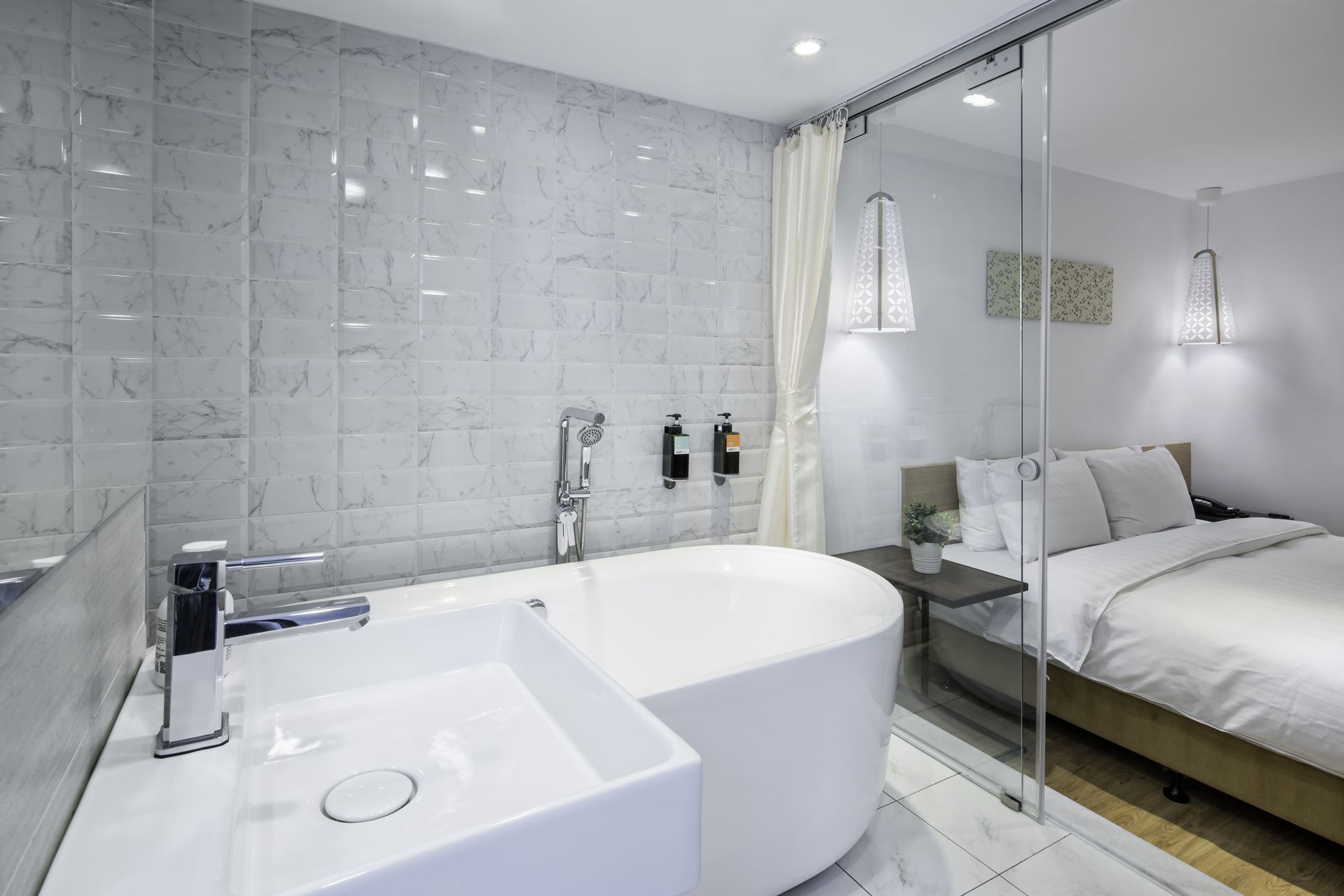 Фото SSBHotel - Shin Sei Bashi