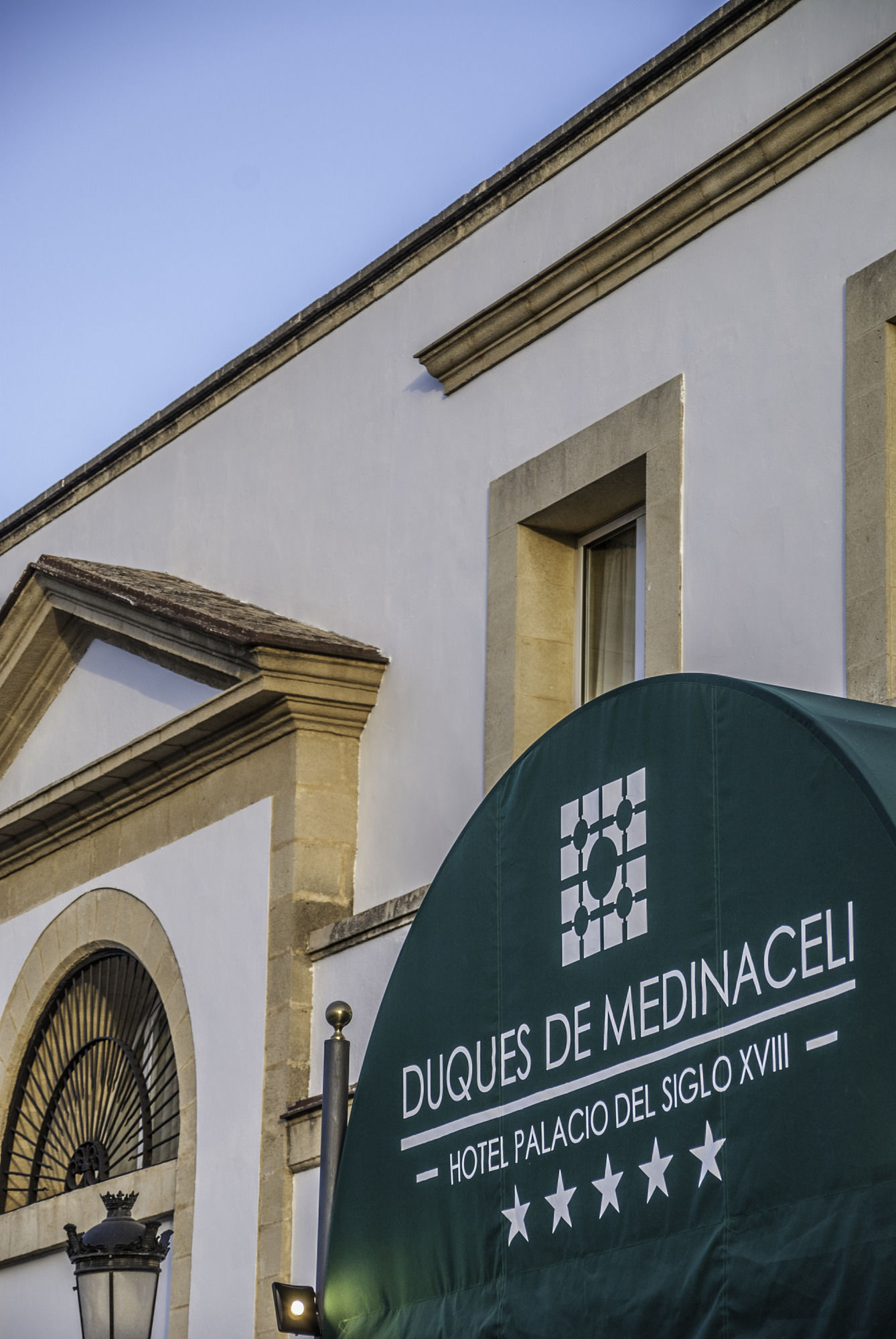 Фото Hotel Duques de Medinaceli