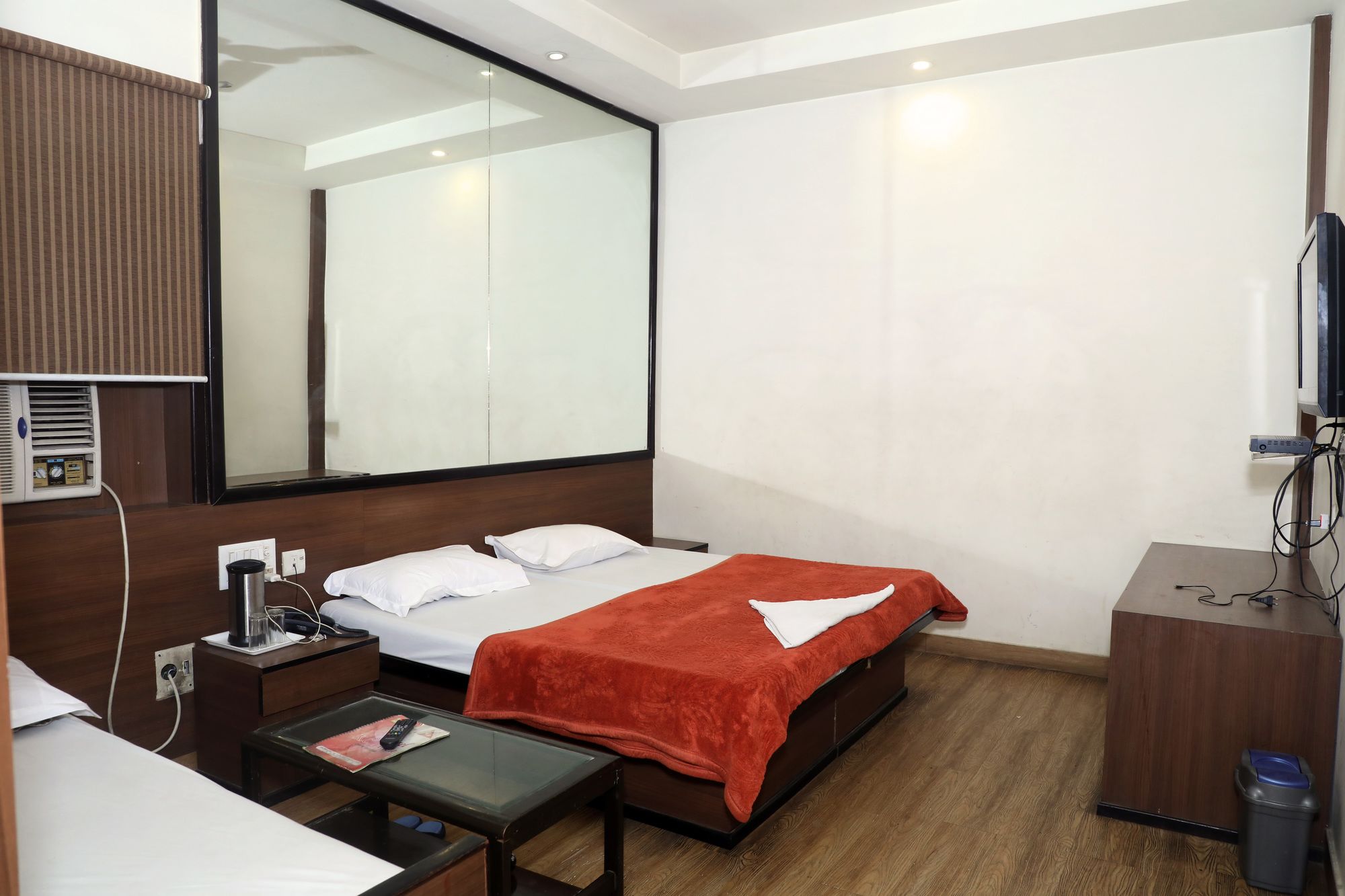 Фото Hotel Kc Plaza