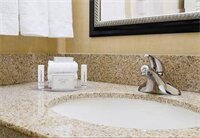 Фото Courtyard by Marriott Bakersfield