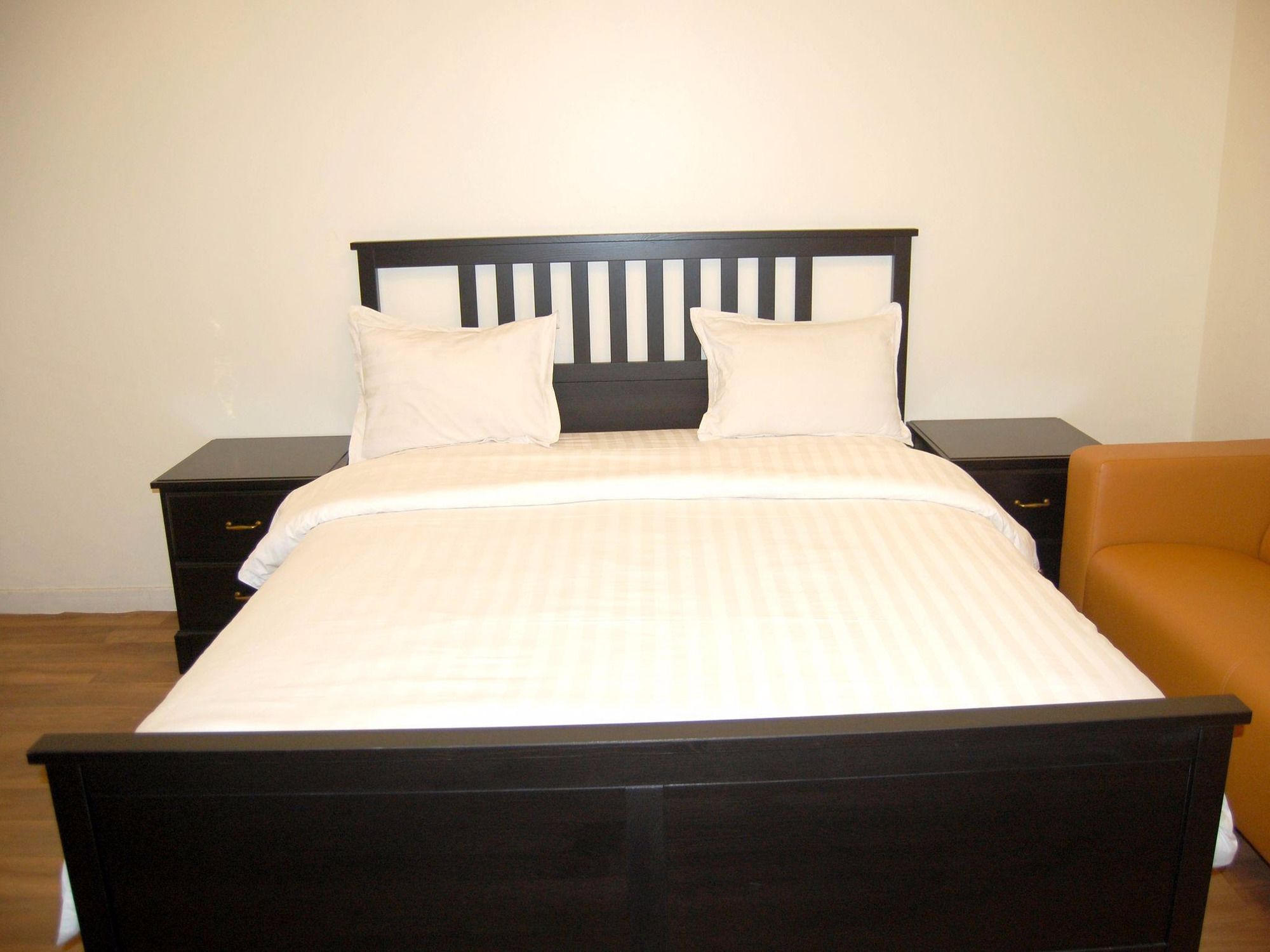 Фото Diouf Al Nabarees Hotel