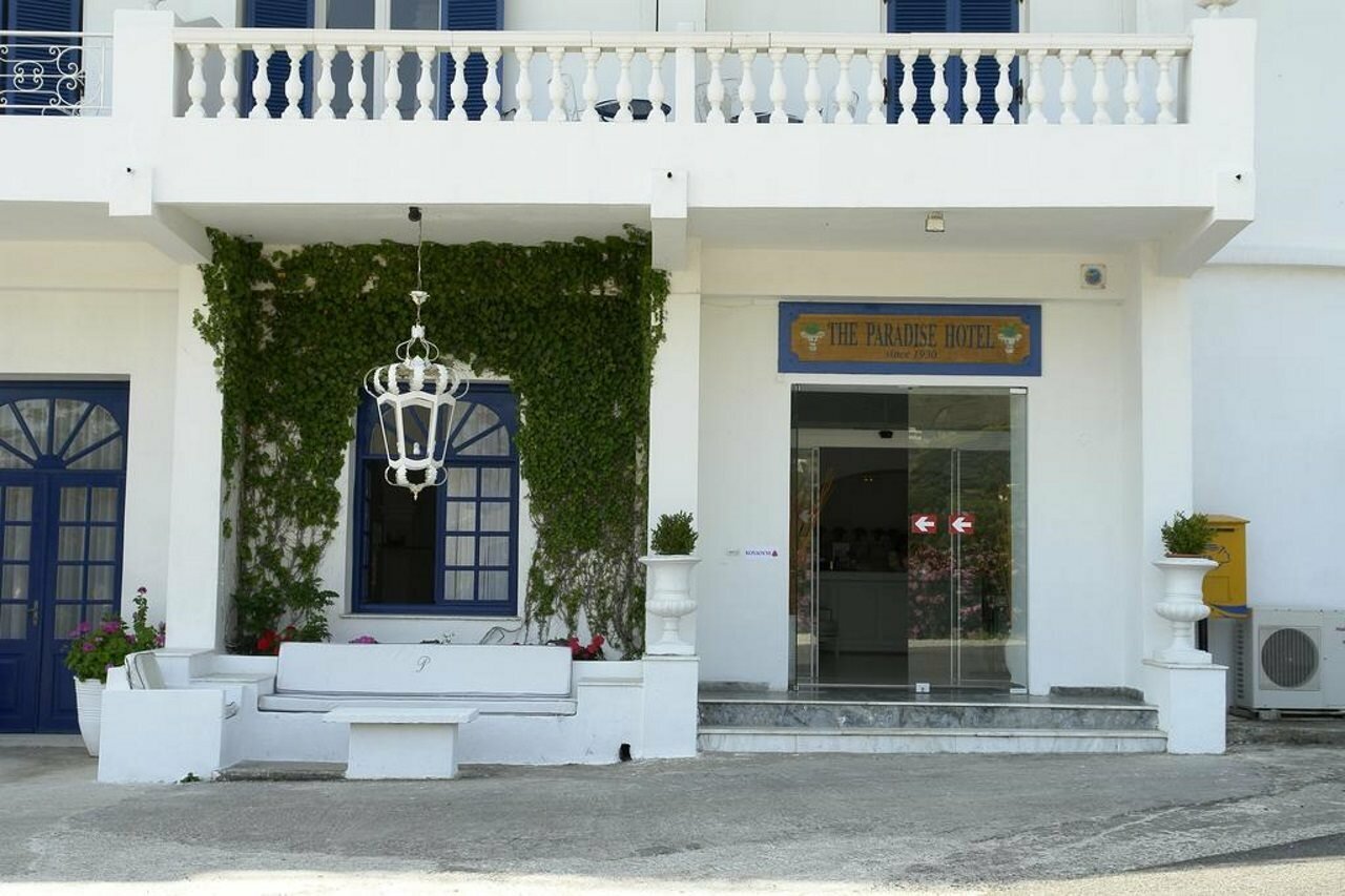 Фото отеля 1