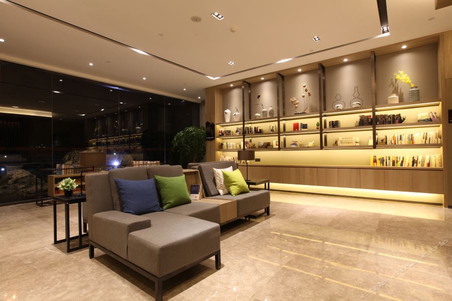 Фото Atour Hotel Lukou Airport Nanjing