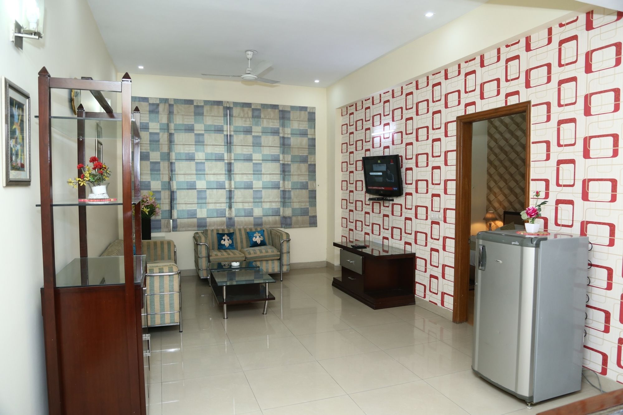 Фото Imperial Apartments