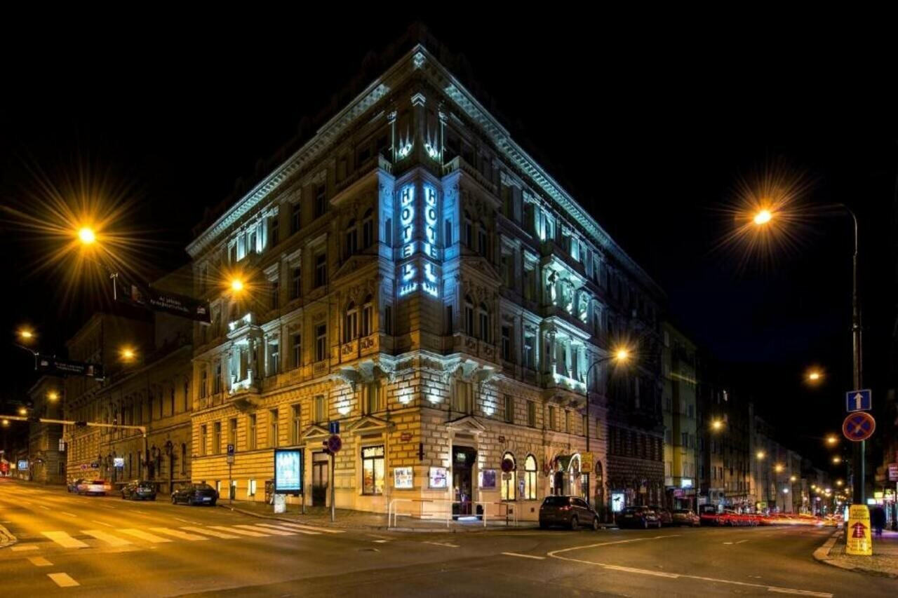 Фото Boutique Hotel Seven Days Prague 