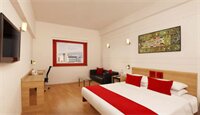 Фото Red Fox Hotel, Jaipur