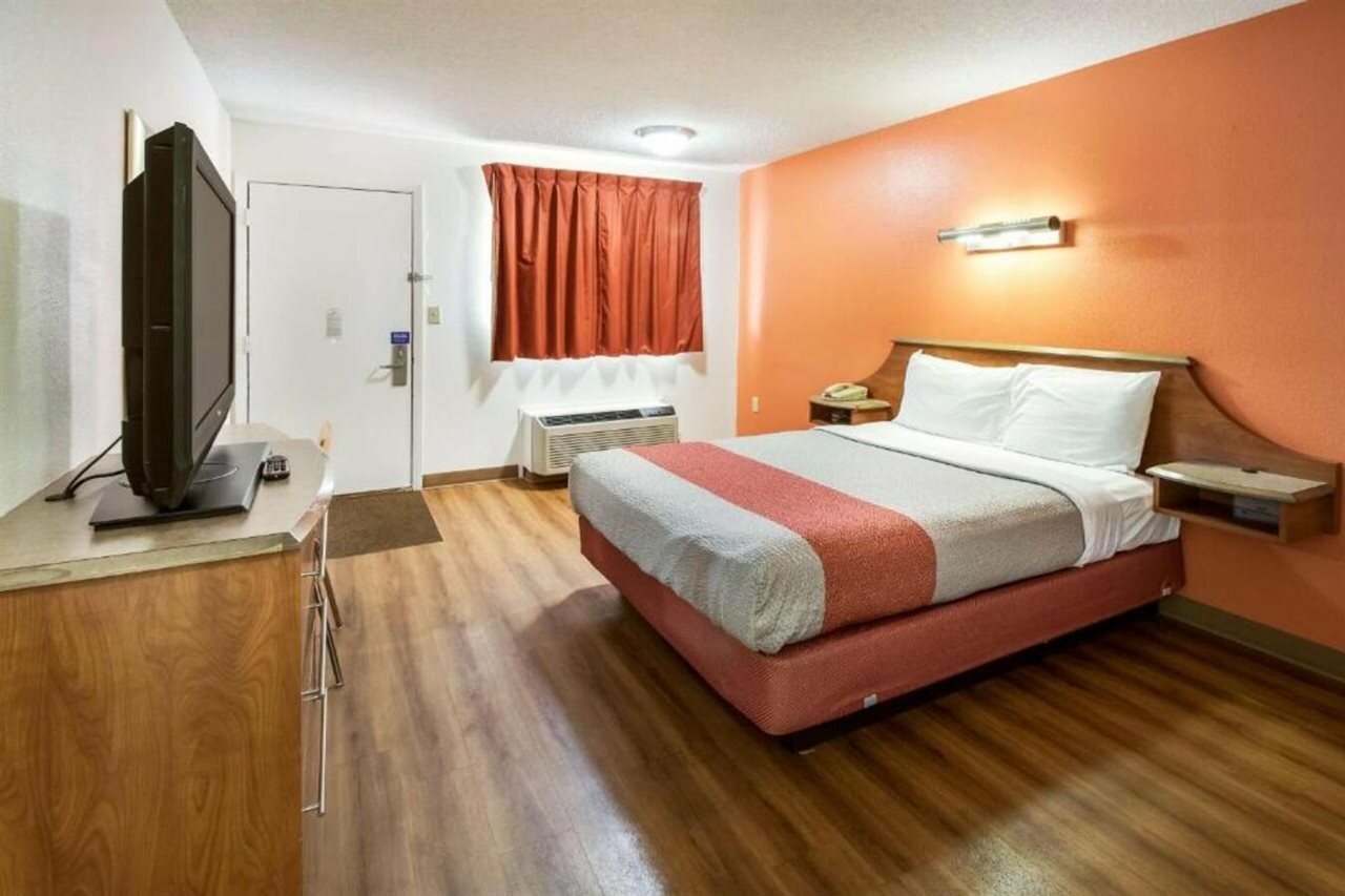 Фото Motel 6-Dayton, Oh - Englewood