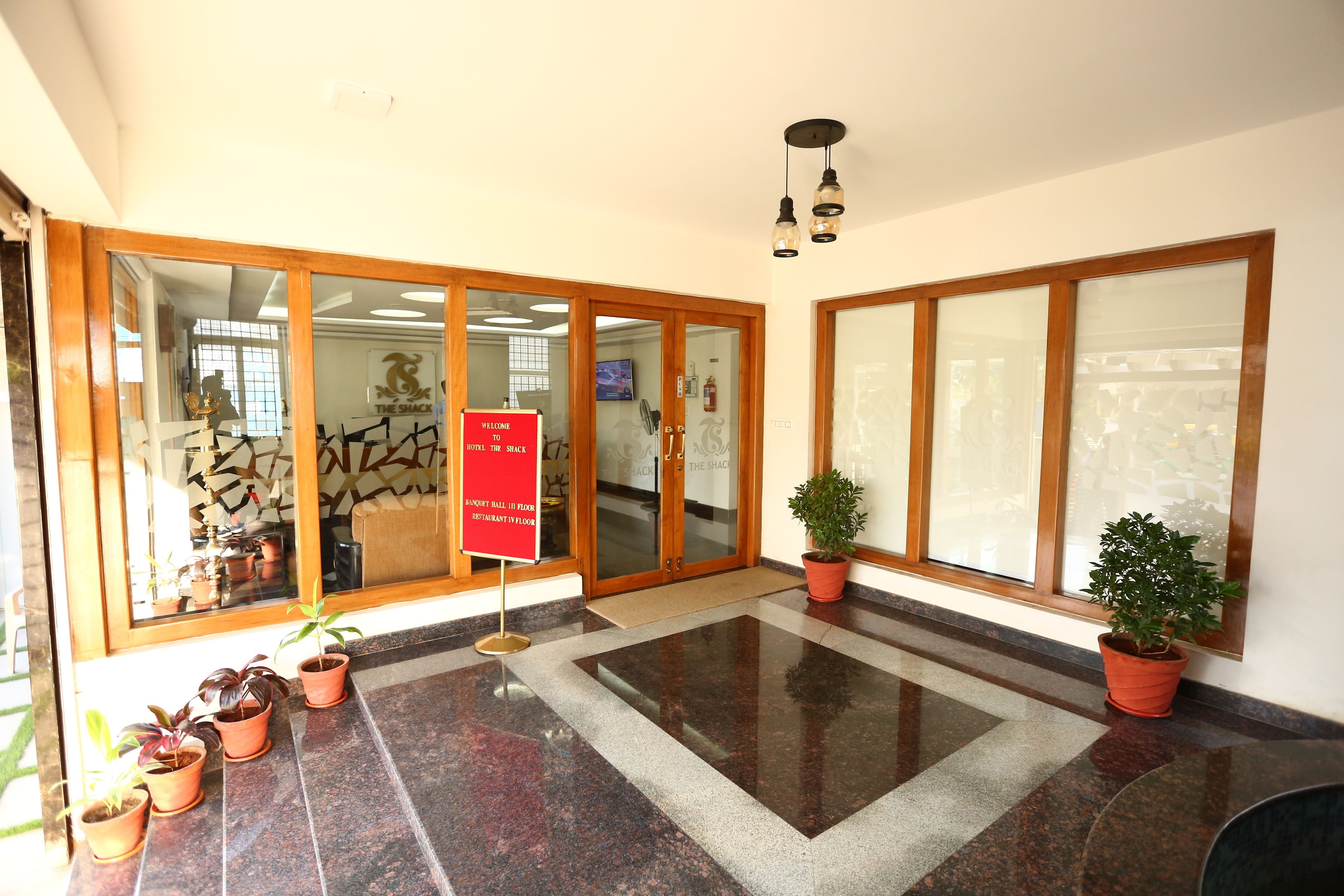 Фото Hotel The Shack