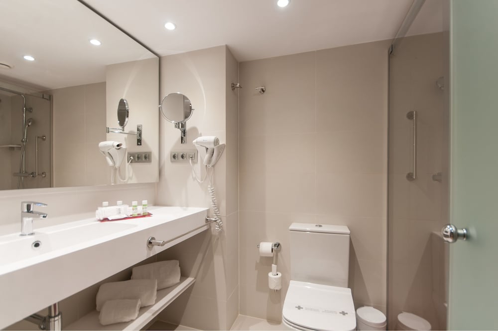 Фото Chic&basic Reding