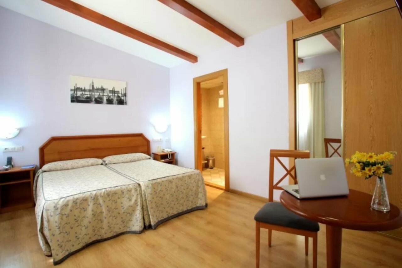 Фото Hotel Hispania