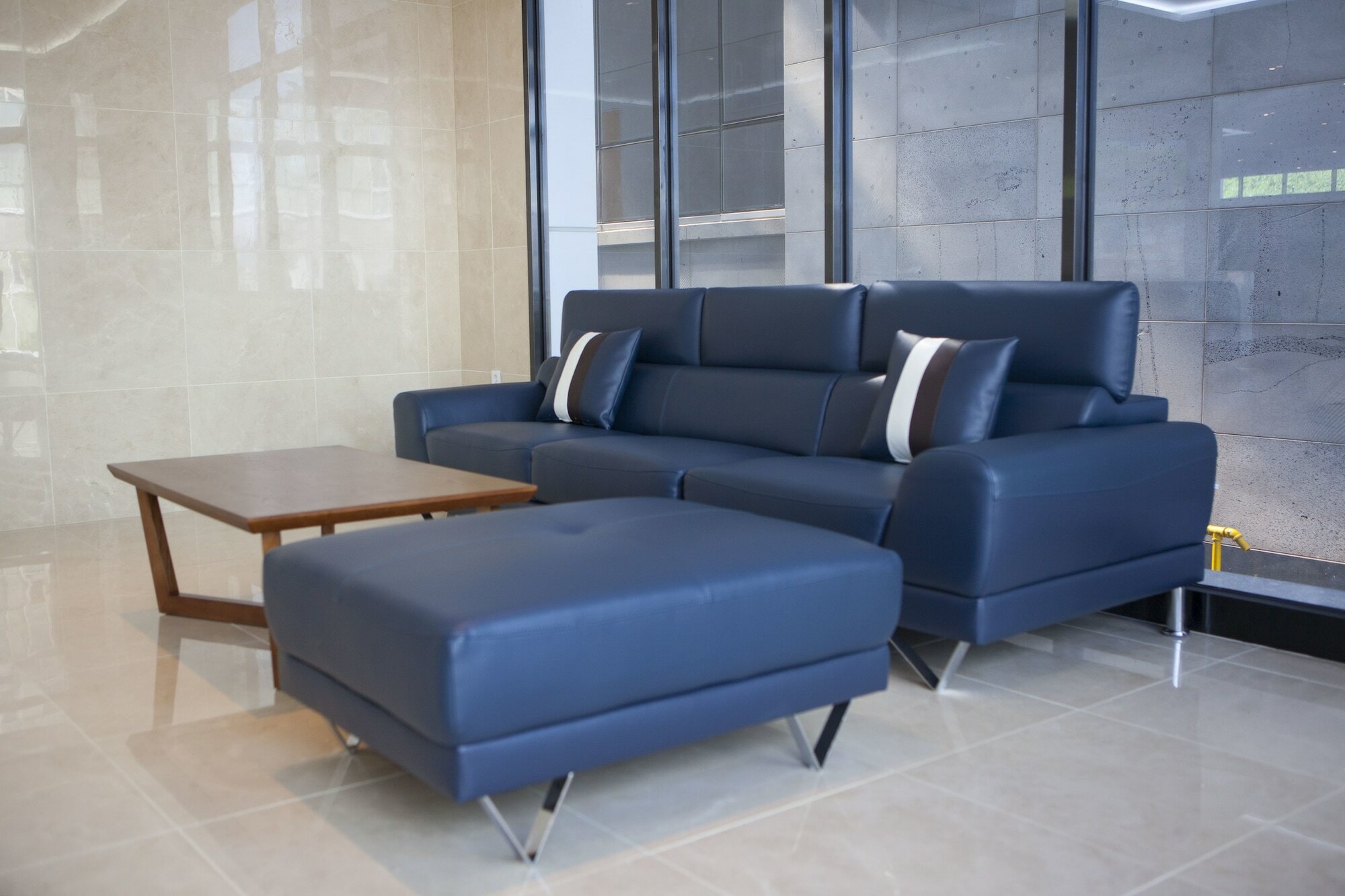 Фото Grandmillions Hotel