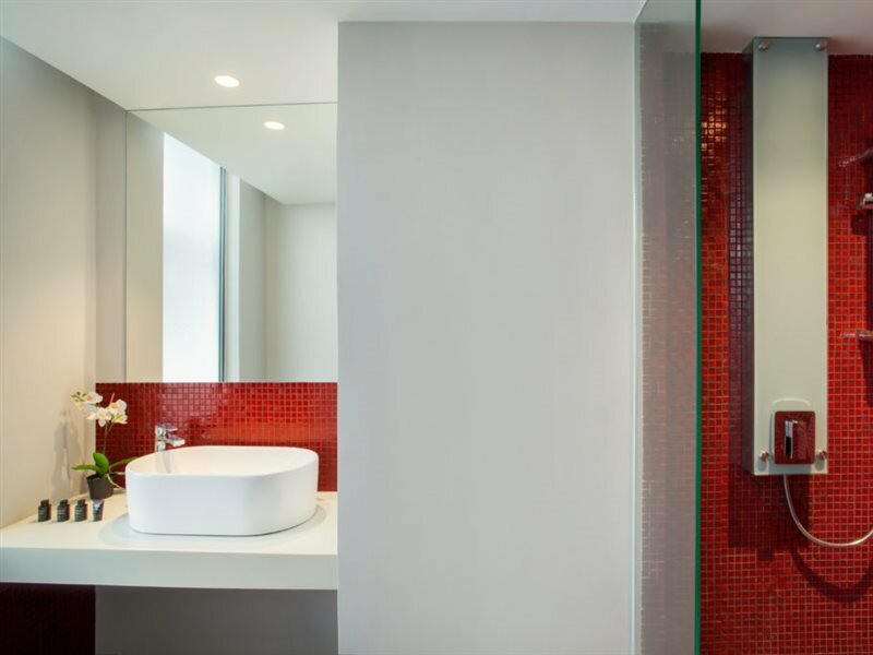 Фото Days Hotel & Suites Fraser Business Park Kuala Lumpur