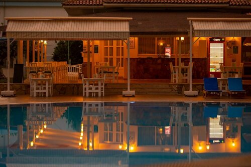 Гостиница White Hotel в Олюденизе