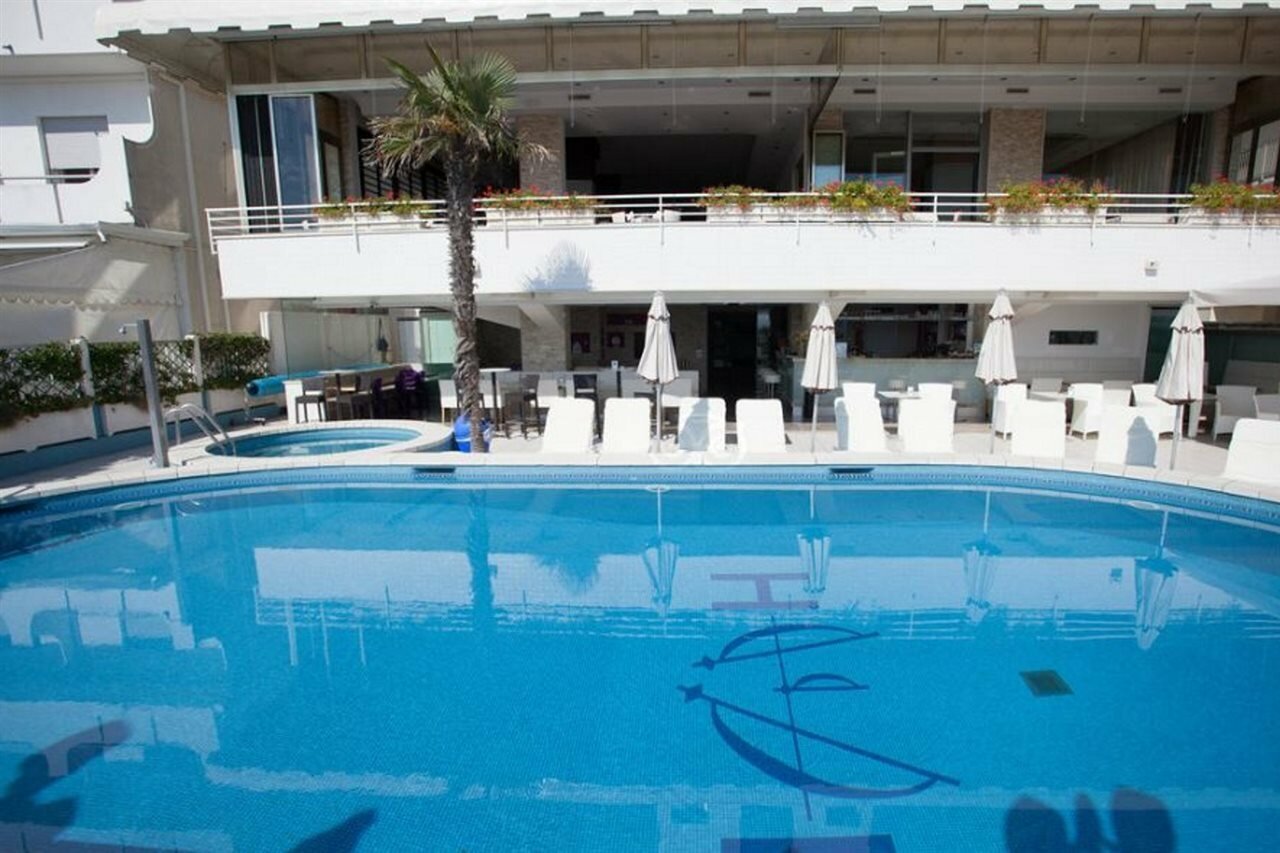 Фото Hotel Rivamare