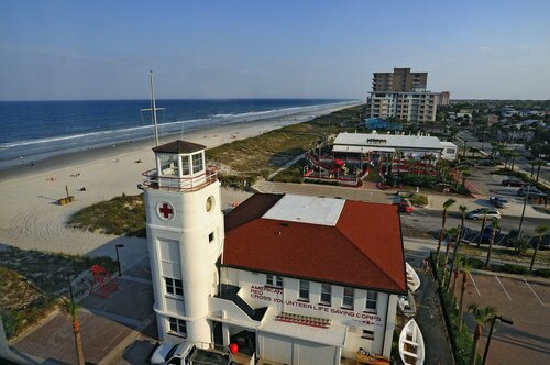 Гостиница Four Points by Sheraton Jacksonville Beachfront
