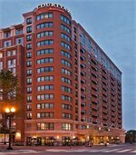 Гостиница Courtyard by Marriott Washington Capitol Hill/Navy Yard в Вашингтоне