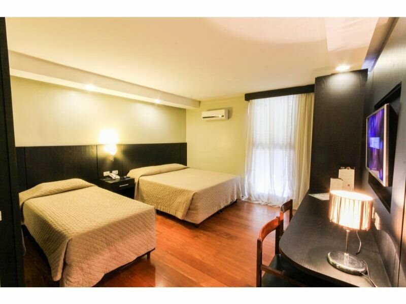 Фото Hotel Plaza Apolo