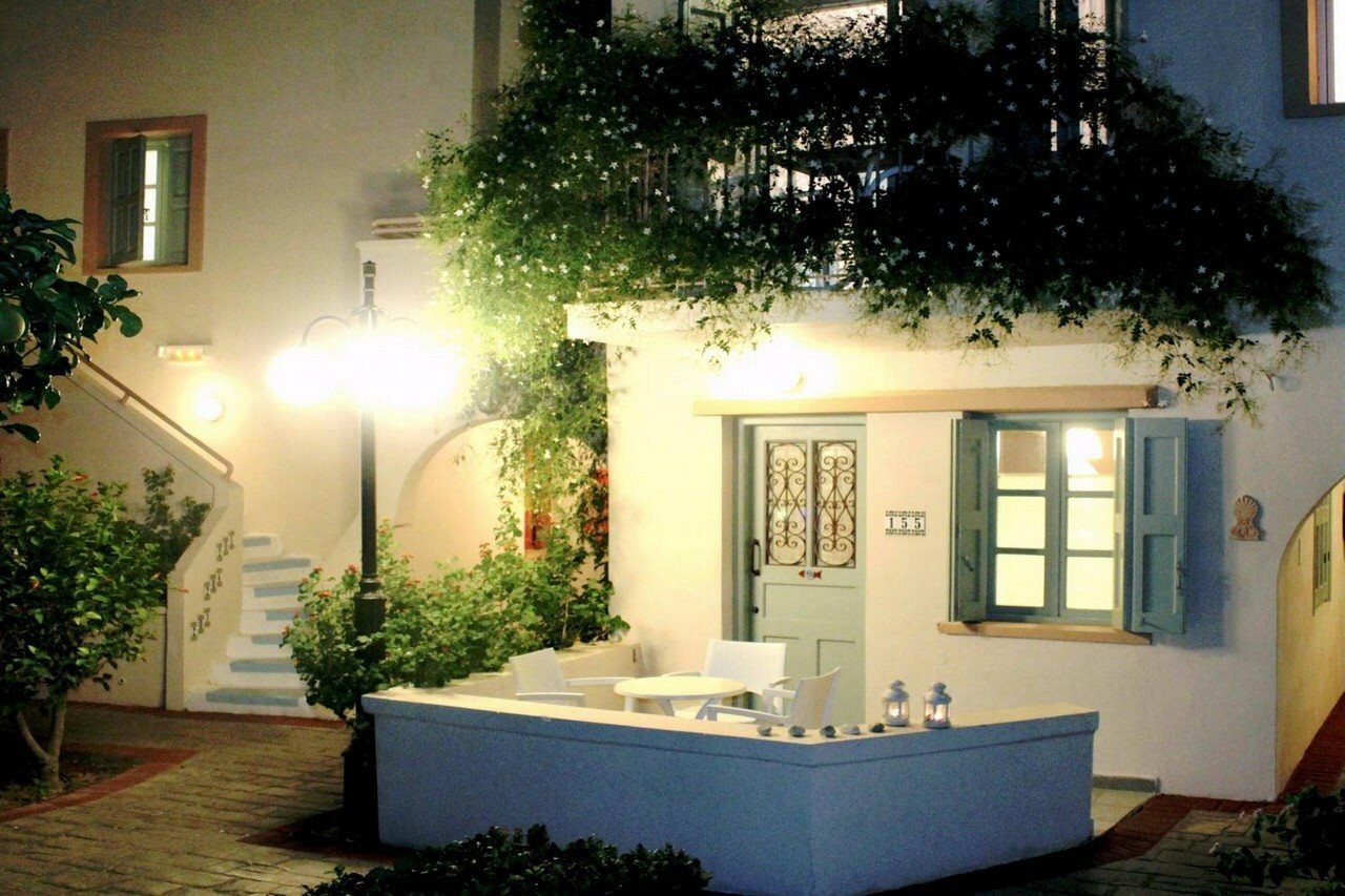 Фото Nissia Kamares Hotel Apartments