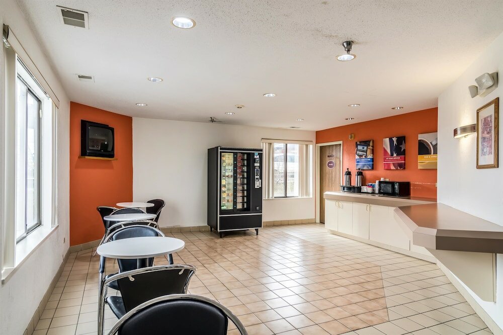 Фото Motel 6 Harvey, Il