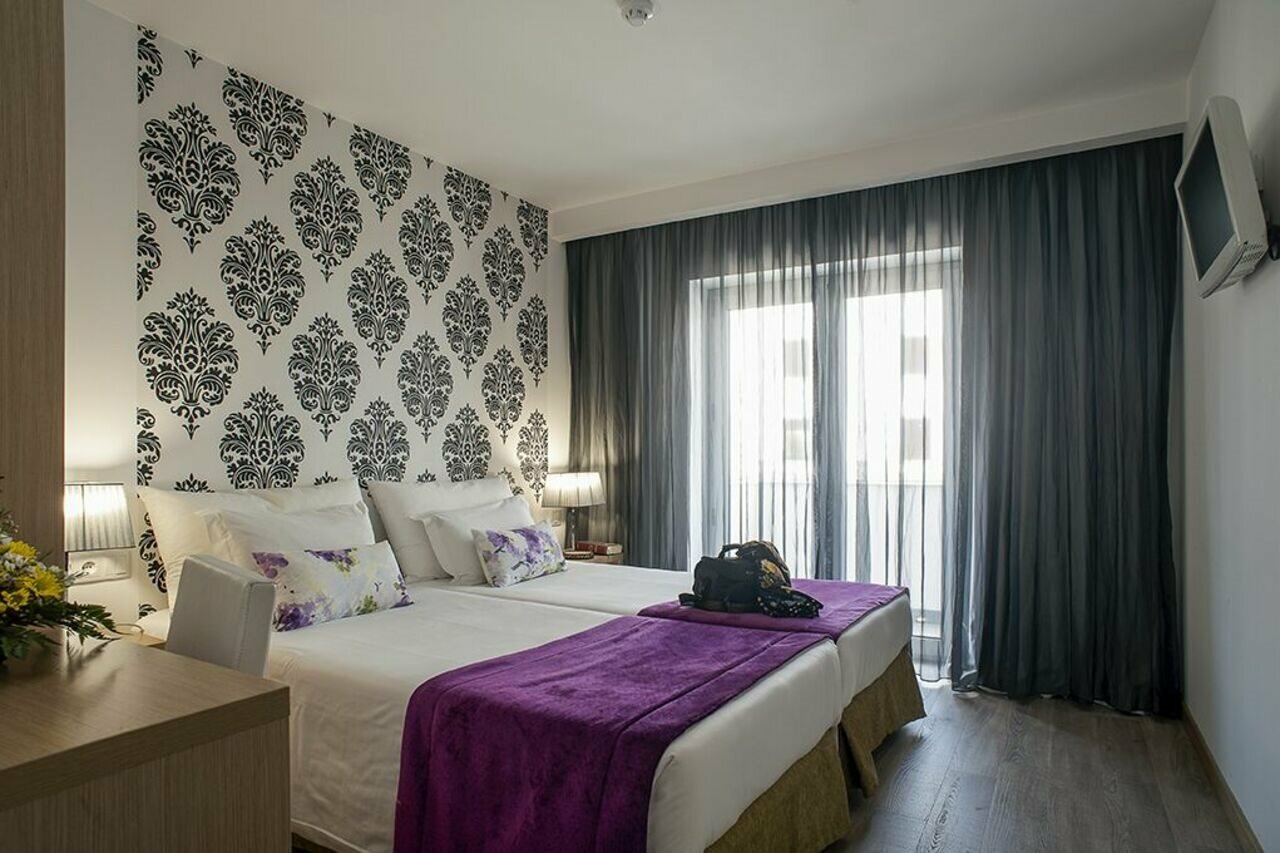 Фото Hotel Genesis