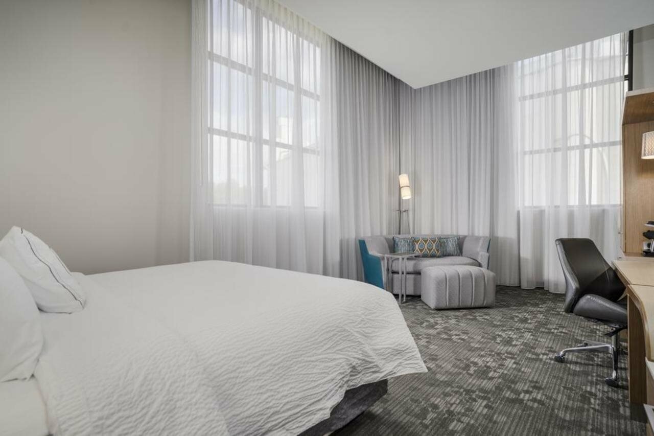 Фото Courtyard by Marriott Niagara Falls USA