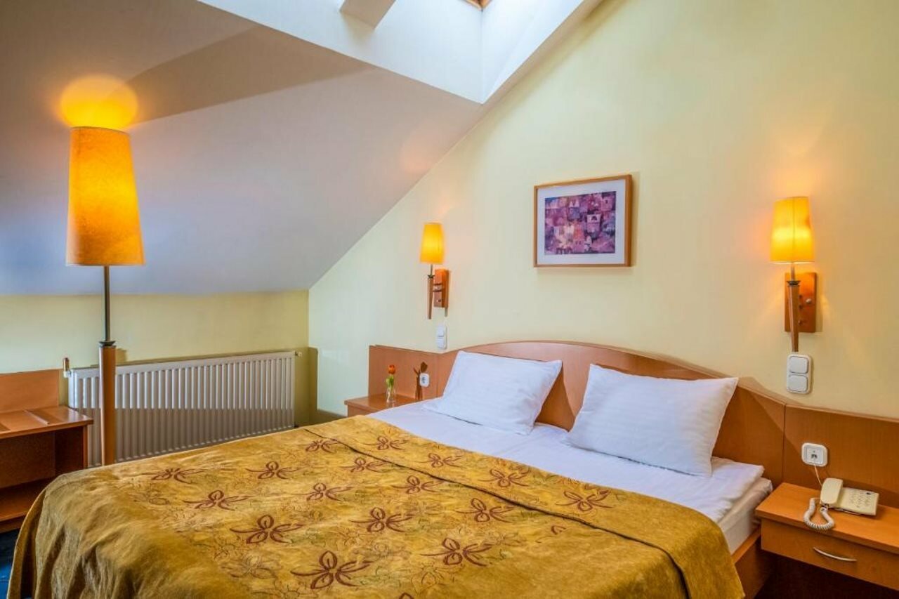 Фото Corvin Hotel Budapest - Sissi wing