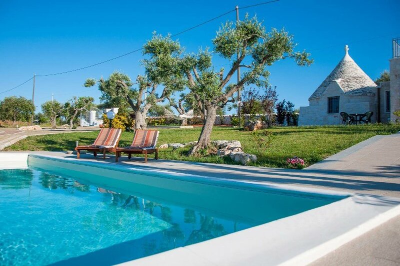 Апартаменты Trulli and pool Malvischi