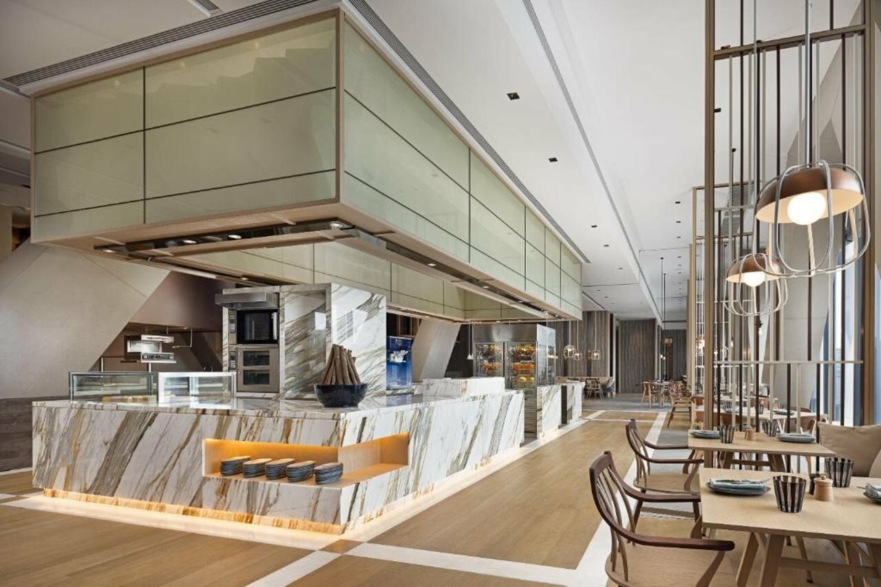 Фото New World Guangzhou Hotel